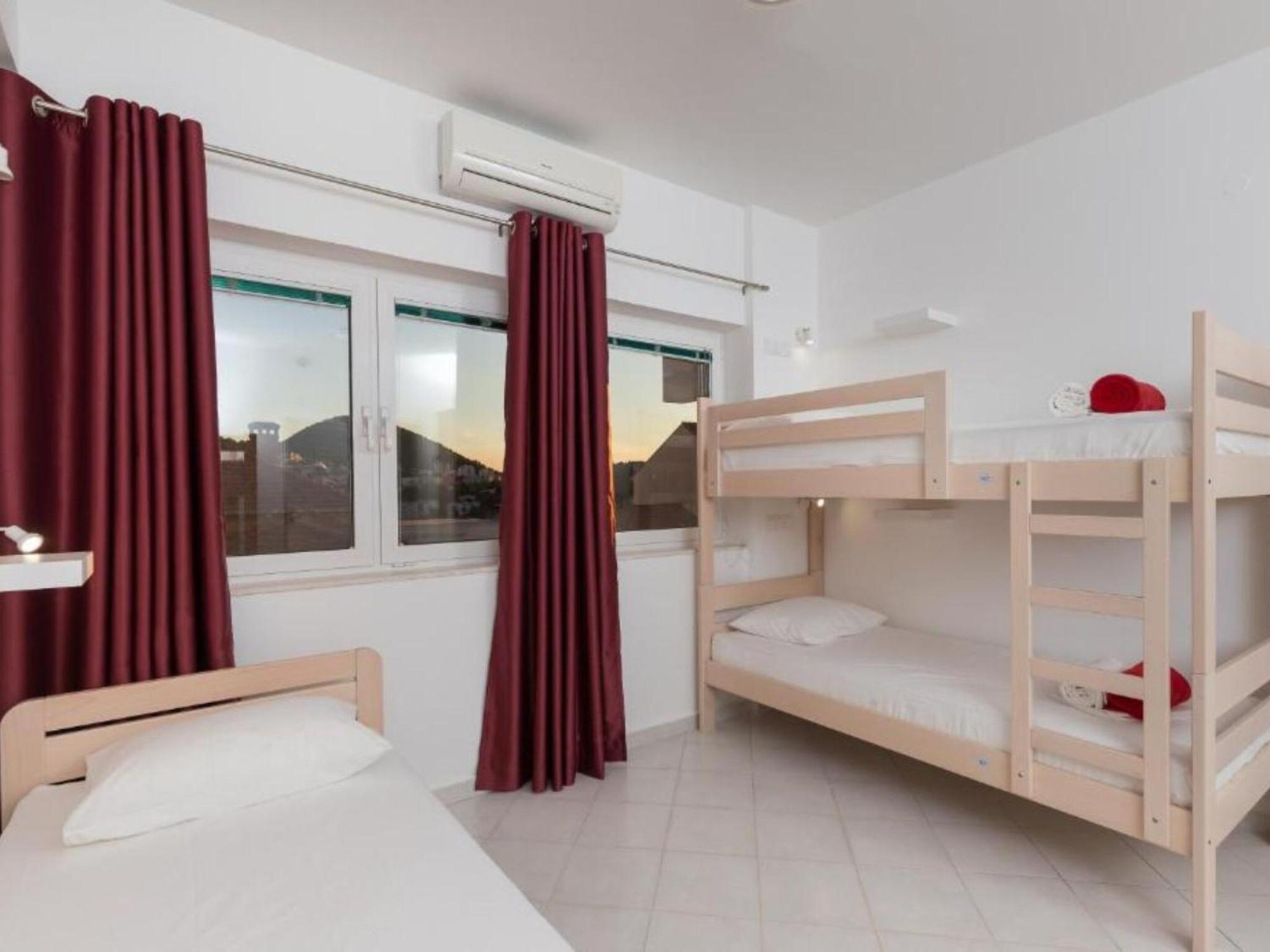 Free Bird - Bed In Four Bed Mixed 2